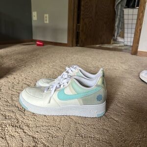 Nike Kids Sneakers - White and Light Blue